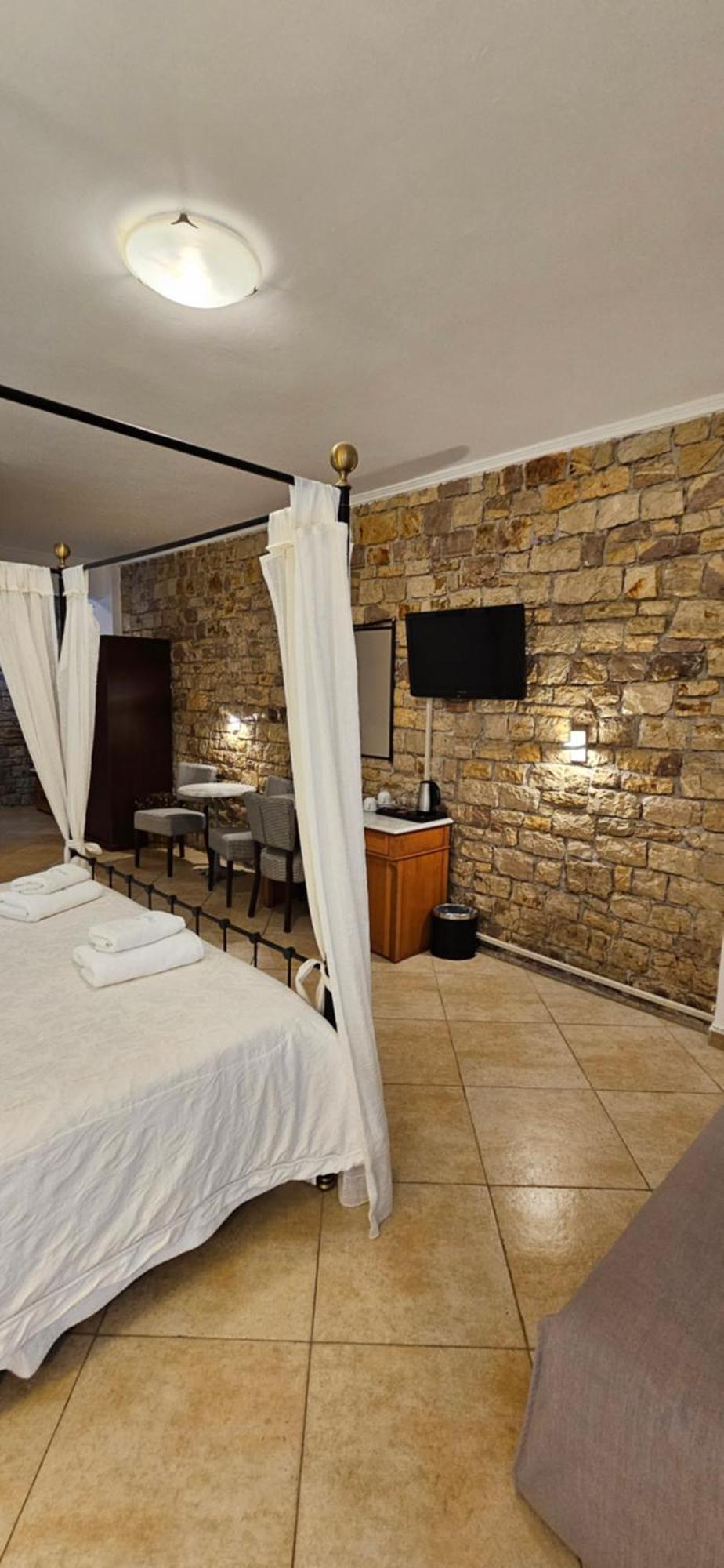 Olympic Village Hotel & Spa Ancient Olympia Exteriör bild